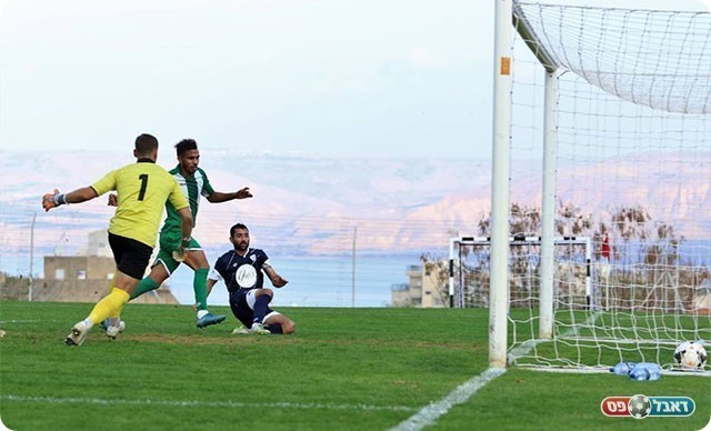 כפיר בן דוד כובש (עודד חסין)